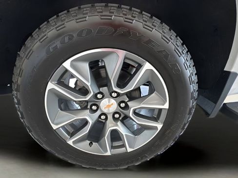 New 2026 Chevrolet Silverado 1500 LT AWD/4WD image 19