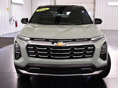 New 2026 Chevrolet Equinox LT w/ LPO, Floor Liner Package image 2