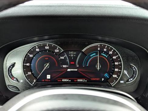 Used 2018 BMW 530e image 27