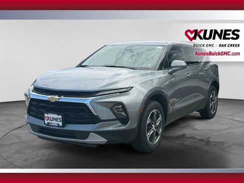 Used 2025 Chevrolet Blazer LT AWD/4WD image 5