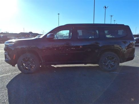 New 2026 Jeep Grand Wagoneer Limited w/ Premium Group II image 4