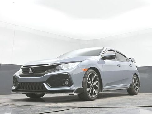 Used 2018 Honda Civic Sport image 29