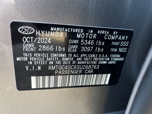 Used 2025 Genesis G80 2.5T Sport Prestige image 35