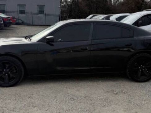 Used 2015 Dodge Charger SXT image 3