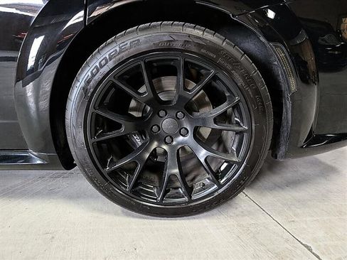 Used 2020 Dodge Charger SRT Hellcat w/ Navigation & Travel Group RWD image 14