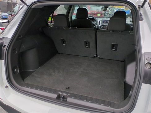 Certified 2023 Chevrolet Equinox LS w/ LS Convenience Package image 25