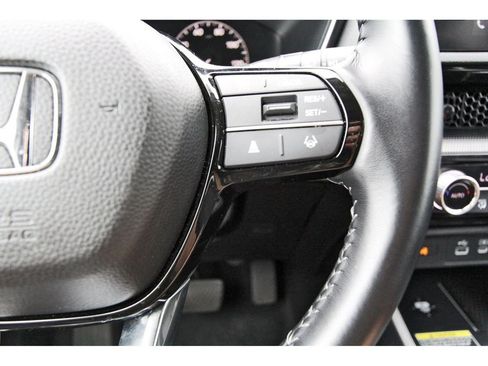 Used 2025 Honda CR-V EX-L image 16