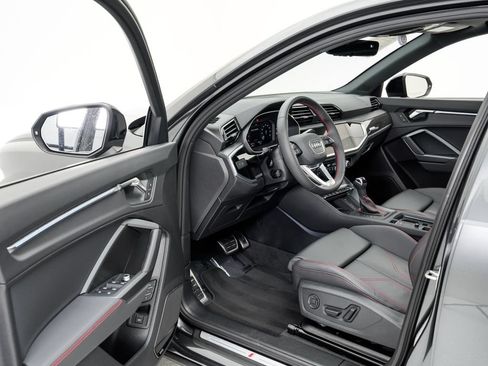 Certified 2025 Audi Q3 2.0T Premium Plus w/ Premium Plus Package AWD/4WD image 7