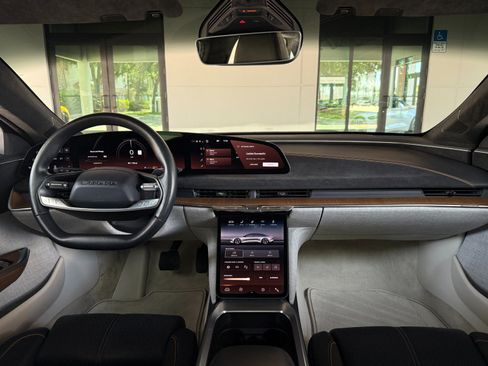 Used 2022 Lucid Air Grand Touring AWD/4WD image 26