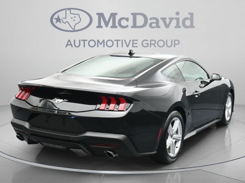 Used 2026 Ford Mustang Coupe RWD image 8