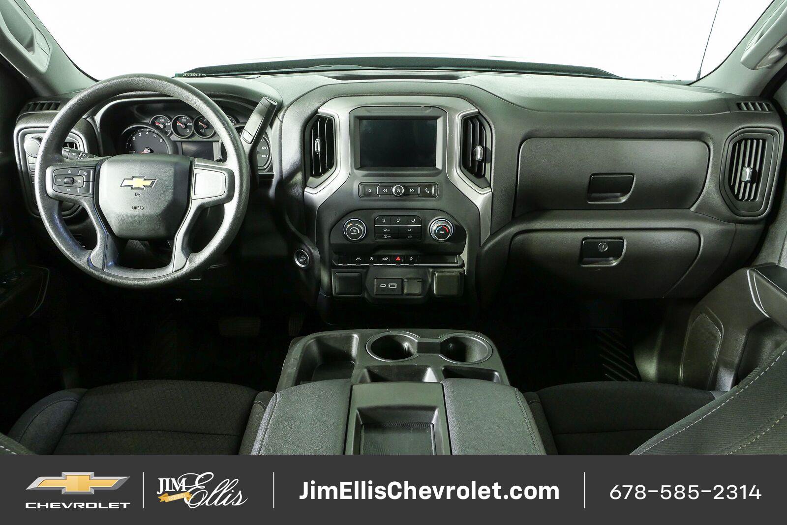 Used 2024 Chevrolet Silverado 1500 Custom w/ Turbomax Blackout Package AWD/4WD image 17