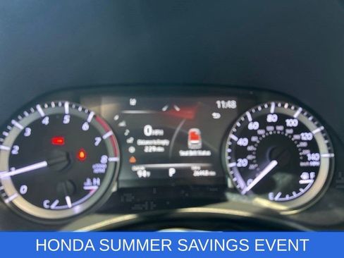 Used 2023 Toyota Highlander LE FWD image 27