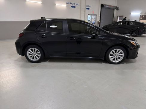 Used 2024 Toyota Corolla SE image 10
