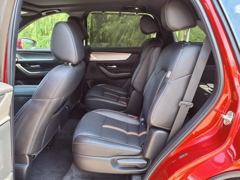 Used 2024 MAZDA CX-90 Plug-In Hybrid w/ Premium Plus AWD/4WD image 14