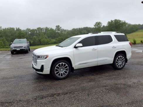 Used 2022 GMC Acadia Denali w/ Denali Technology Package AWD/4WD image 40