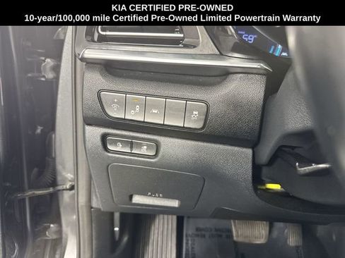 Used 2022 Kia Niro EX w/ Cold Weather Package FWD image 13