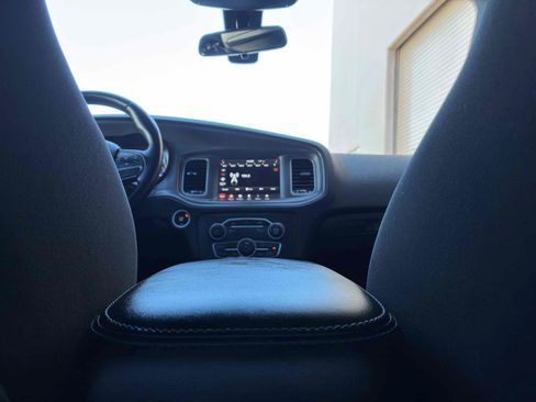 Used 2023 Dodge Charger SXT RWD image 37