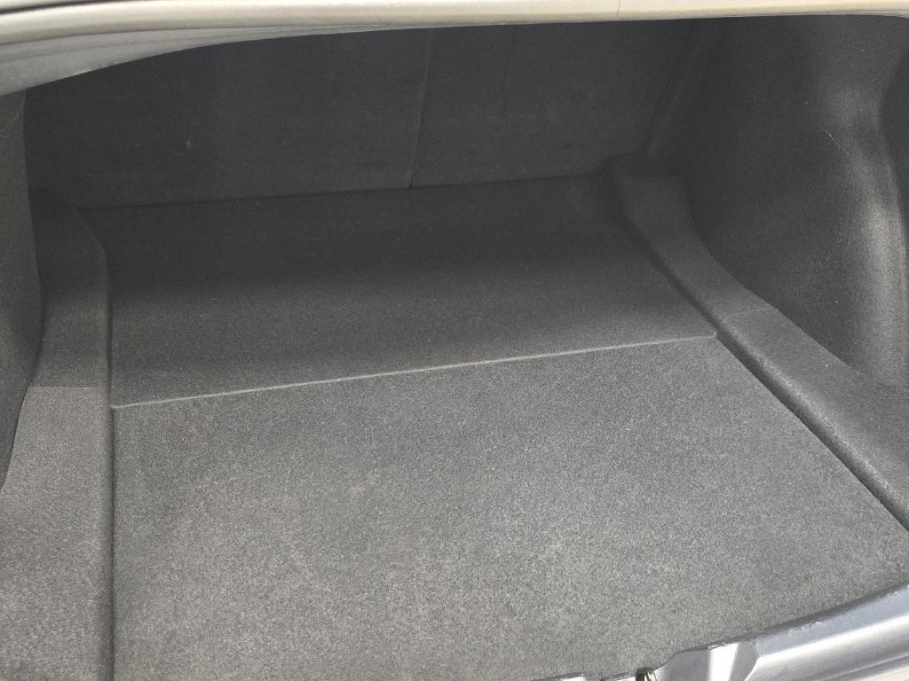 Used 2023 Tesla Model 3 Standard Range RWD image 26