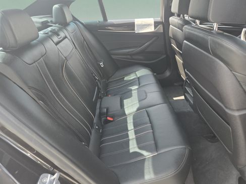 Used 2018 BMW 540i w/ M Sport Package RWD image 23