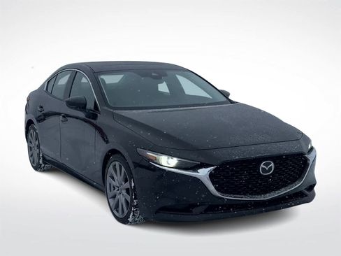 Used 2019 MAZDA MAZDA3 Sedan w/ Premium Package image 3