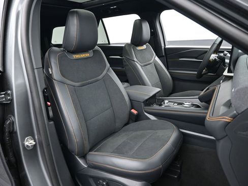 New 2026 Ford Explorer Tremor w/ Tremor Ultimate Package AWD/4WD image 34