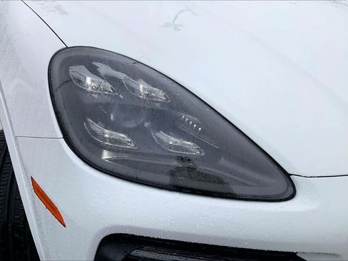 Used 2019 Porsche Cayenne S AWD/4WD image 26