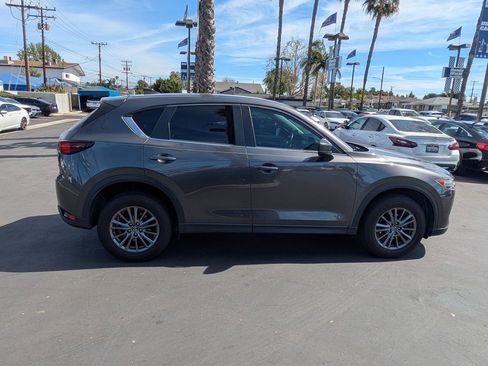 Used 2017 MAZDA CX-5 Touring image 9