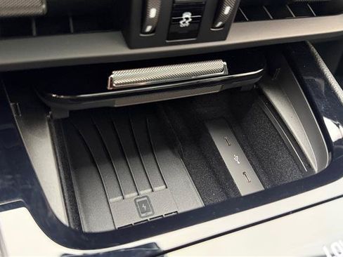 Used 2025 Porsche Cayenne S AWD/4WD image 33