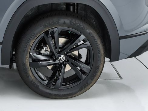 New 2026 Volkswagen Atlas Cross Sport SEL R-Line AWD/4WD image 45