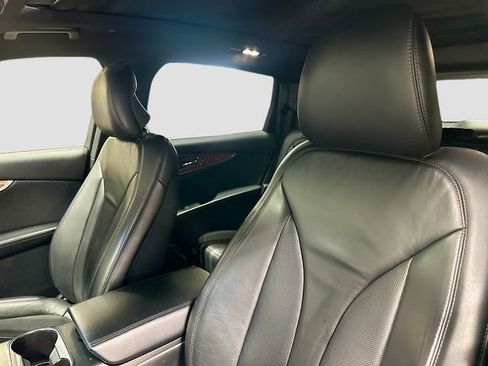 Used 2019 Lincoln Nautilus Select image 23