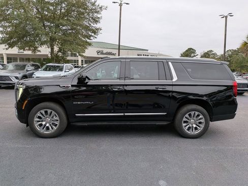 New 2026 GMC Yukon XL Denali RWD image 7