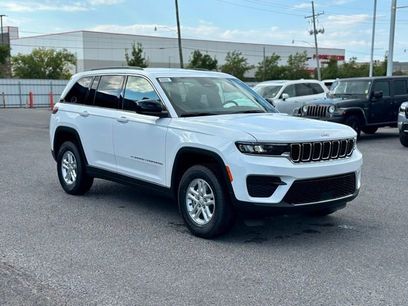 New 2025 Jeep Grand Cherokee Laredo