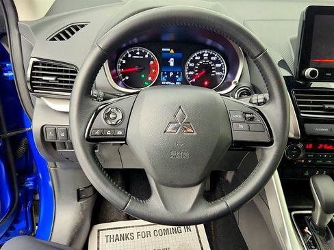 Used 2023 Mitsubishi Eclipse Cross SE image 13