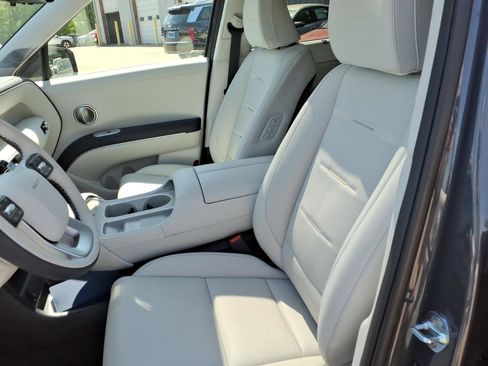 New 2026 Hyundai Palisade Calligraphy FWD image 10
