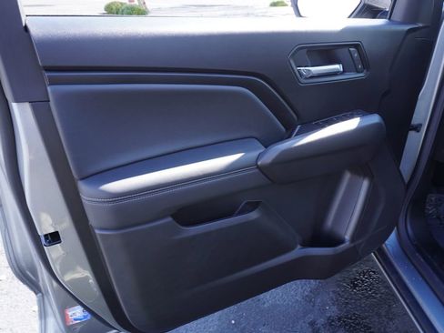 New 2026 GMC Canyon Elevation w/ Convenience Package image 15