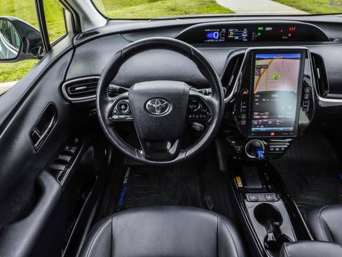 Used 2020 Toyota Prius Prime Limited FWD image 26