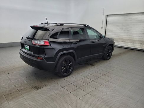 Used 2021 Jeep Cherokee Latitude Plus AWD/4WD image 10