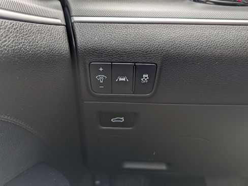 Used 2021 Kia K5 LXS FWD image 26