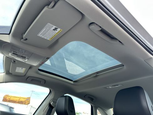 New 2025 Volkswagen Jetta SE image 27