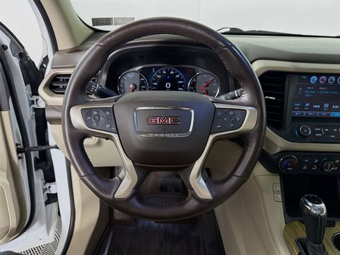 Used 2019 GMC Acadia Denali w/ Technology Package image 12