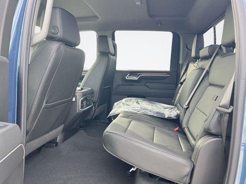 New 2026 GMC Sierra 3500 Denali AWD/4WD image 27
