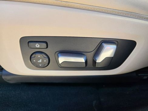 Used 2021 BMW X3 xDrive30i w/ Convenience Package image 12