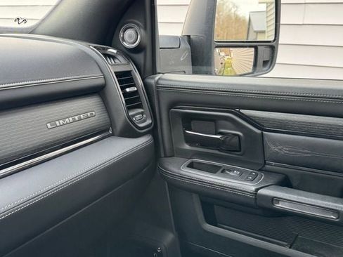 Used 2024 RAM 3500 Limited w/ Night Edition image 29