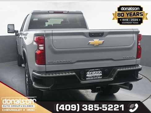 Used 2025 Chevrolet Silverado 2500 Custom w/ Custom Value Package AWD/4WD image 4