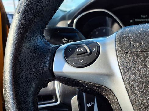 Used 2012 Ford Focus Titanium image 22