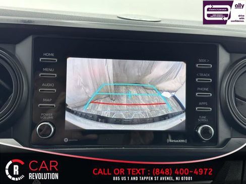 Used 2020 Toyota Tacoma SR image 26