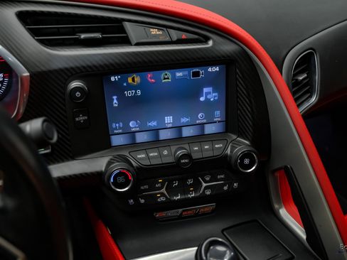 Used 2018 Chevrolet Corvette Z06 image 88