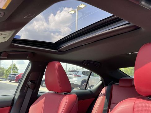 Used 2023 Lexus IS 350 F Sport w/ Memory Package RWD image 15