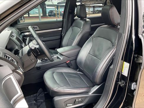 Used 2018 Ford Explorer Sport w/ Equipment Group 401A image 6
