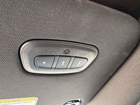 Used 2025 RAM 1500 Big Horn AWD/4WD image 37